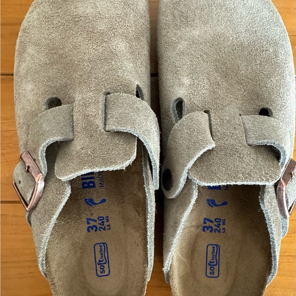 New in box. Birkenstock Boston Clogs. Taupe. Women’s size 37 narrow